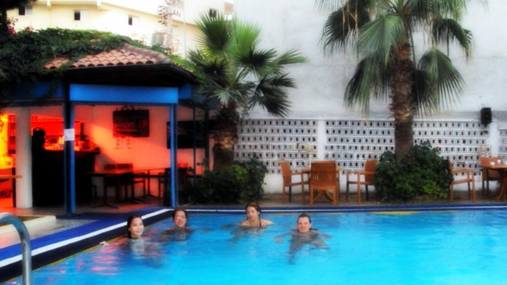 Pak Hotel - Adult Only Kusadasi Luaran gambar